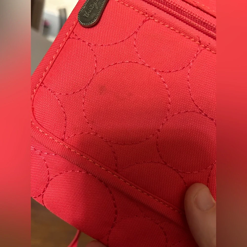 Thirty One 31 Vary You Quilted Crossbody Organizer Wallet Bag Purse Pink Coral - Picture 2 of 5